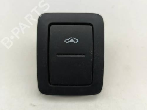 Interruttore VW CADDY IV Box Body/MPV (SAA, SAH) 2.0 TDI (102 hp) 32061424