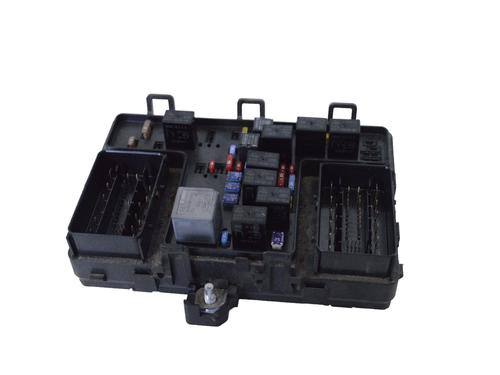 Used Fuse box FORD MONDEO V Hatchback (CE) 1.5 TDCi (120 hp) 30240205