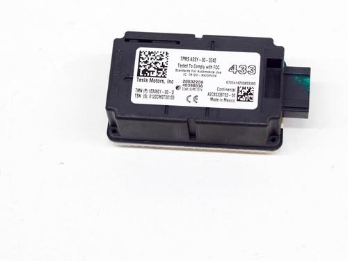 Electronic module TESLA MODEL X (5YJX) P100D AWD | BP8625203M83 