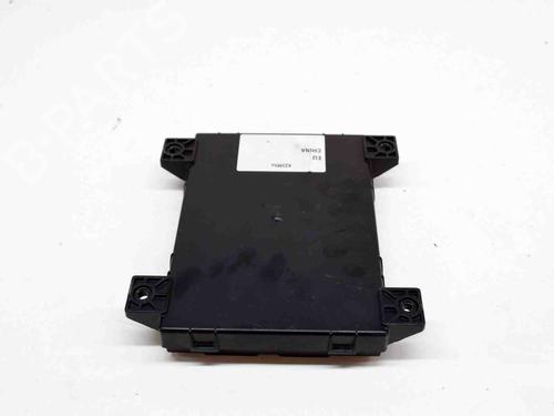 Elektronische module TESLA MODEL S (5YJS) 75 | BP8895259M83