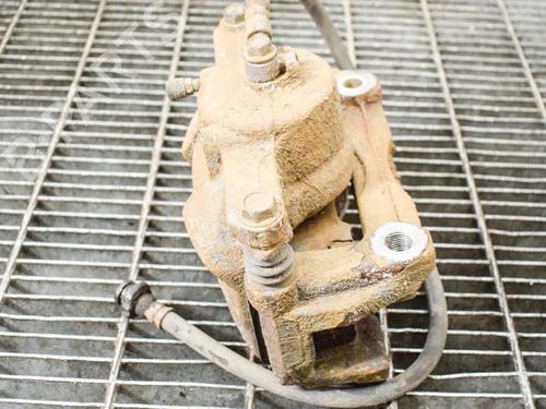 Used Right front brake caliper Right front brake caliper 14666391 14666391