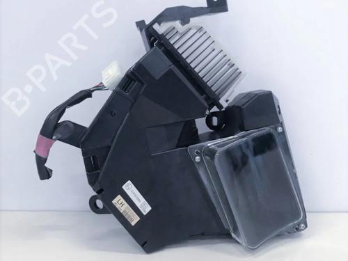 Used Display monitor TOYOTA PRIUS (_W3_) 1.8 Hybrid (ZVW3_) (99 hp) 7738696