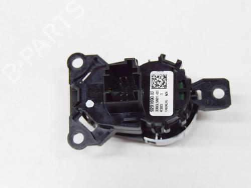 Switch BMW X5 (F15, F85) xDrive 30 d | BP7736028I30 