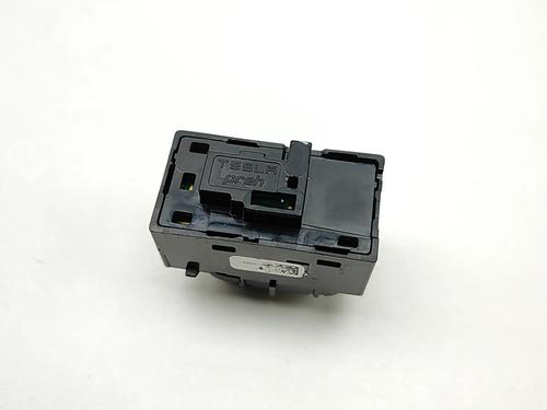 Right rear window switch TESLA MODEL Y (5YJY) Long Range All-wheel Drive | BP38565442I28 - Image 2