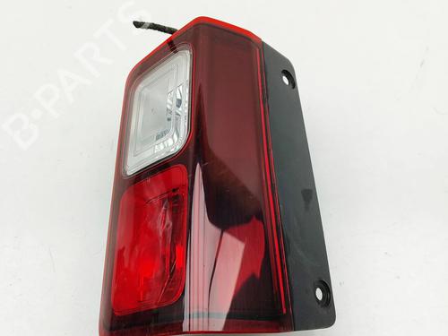 Used Rear fog light Rear fog light OPEL VIVARO B Bus (X82) 1.6 CDTI (06) (125 hp) 33386323 33386323