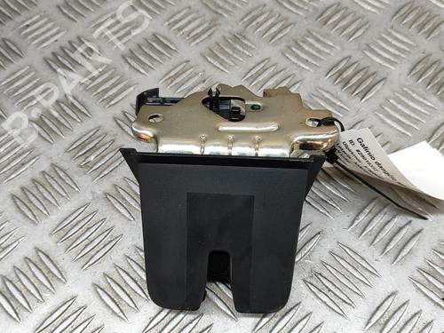 Used Tailgate lock SKODA OCTAVIA IV Combi (NX5, PV5) 1.5 TSi (150 hp) 28556163