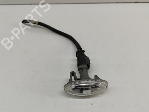 Used Right side indicator OPEL VIVARO C Van (K0) 1.5 (120 hp) 28431732