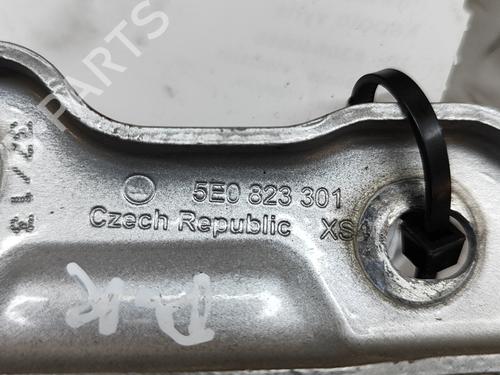Hinge/Door check strap SKODA OCTAVIA III Combi (5E5, 5E6) 1.8 TSI 4x4 | BP26679694C146 