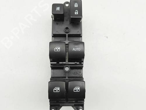 Used Right front window switch Right front window switch MITSUBISHI OUTLANDER III (GG_W, GF_W, ZJ, ZL, ZK) 2.0 Hybrid 4WD (GG2W) (200 hp) 32459339 32459339