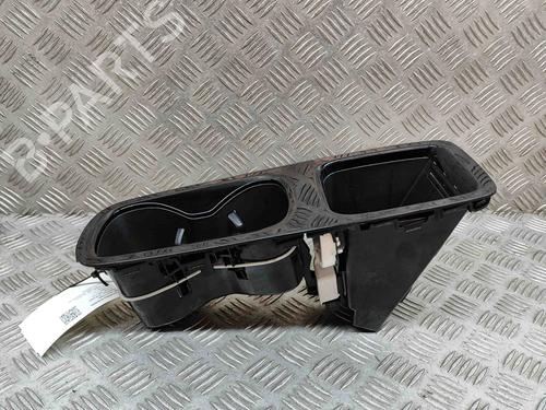 Used Cup/Object holder VW ID.3 (E11, E12) Pro (145 hp) 28430659
