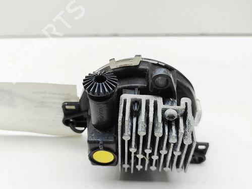 Left front fog light VOLVO EX40 (536) EV | BP38650386C30 - Image 5