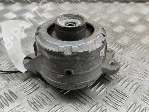 Used Engine mount Engine mount MERCEDES-BENZ C-CLASS T-Model (S205) C 200 EQ Boost 4-matic (205.278) (184 hp) 33369266 33369266