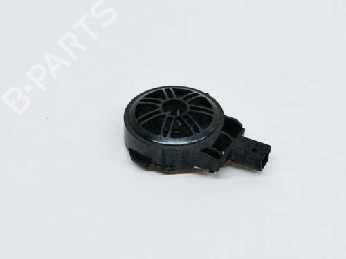 Used Speaker TESLA MODEL 3 (5YJ3) EV AWD (351 hp) 28674548