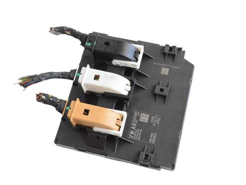 Used Electronic module Electronic module VW PASSAT B7 Variant (365) 2.0 TDI (140 hp) 33359348 33359348