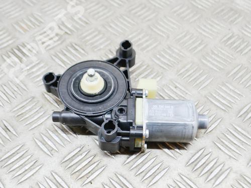 Right front window motor SKODA KAROQ (NU7, ND7) 1.0 TSI | BP10527762E20 