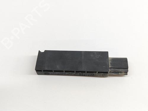 Used Electronic module Electronic module SKODA SUPERB III Estate (3V5) 2.0 TDI 4x4 (150 hp) 26524212 26524212