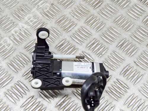 Used Electronic module BMW 6 Coupe (F13) 640 d (313 hp) 11764867