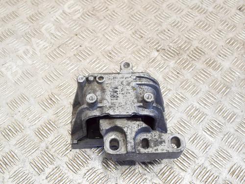 Used Engine mount VW PASSAT B7 Variant (365) 2.0 TDI (177 hp) 10368377