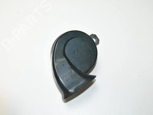 Used Horn Horn SUBARU OUTBACK (BL, BP) 2.0 D AWD (BPD) (150 hp) 33363730 33363730