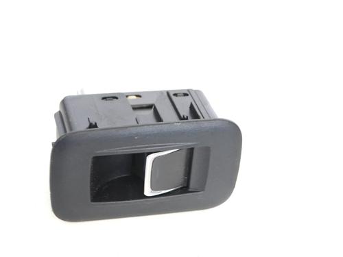 Used Left rear window switch LEXUS RX (_L2_) 450h AWD (GYL25_, GYL26_, GYL25, GYL26, GYL25R, GYL26R) (313 hp) 30208969