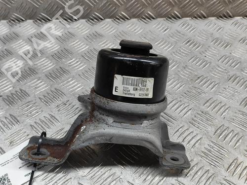 Used Engine mount VOLVO V70 III (135) D5 (205 hp) 24976217