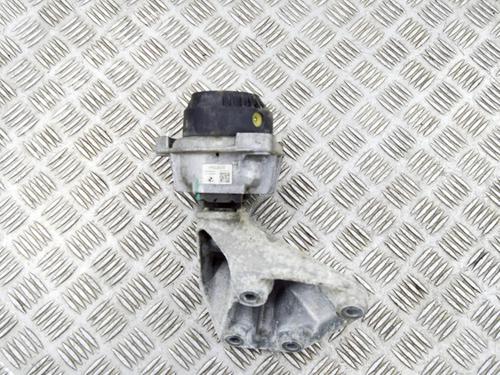 Used Engine mount Engine mount BMW 5 (F10) 550 i xDrive (449 hp) 11490141 11490141