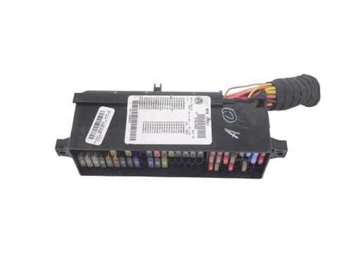 Used Fuse box Fuse box VW BEETLE Convertible (5C7, 5C8) 1.4 TSI (160 hp) 33361772 33361772