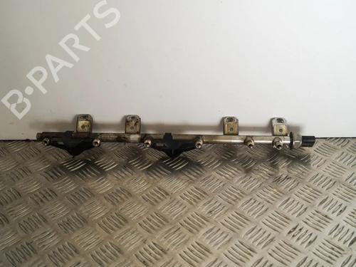 Used Injection rail Injection rail BMW 3 Convertible (E93) 330 i (272 hp) 6715892 6715892