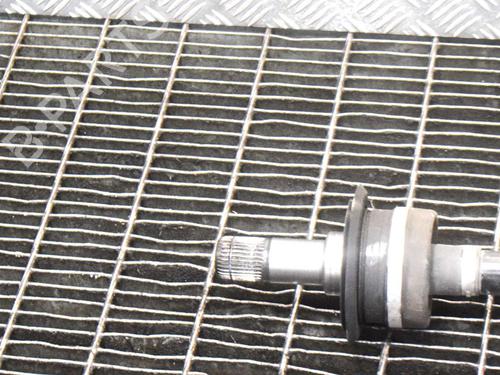 Left rear driveshaft BMW 7 (G11, G12) 730 d | BP7267137M40 