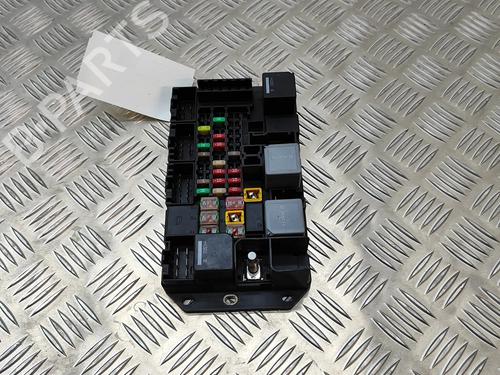 Fuse box JAGUAR XJ (X351) 3.0 SCV6 | BP19501421E1 - Image 2