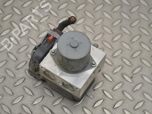 Used ABS pump ABS pump VW CC B7 (358) 2.0 TDI (170 hp) 33356937 33356937