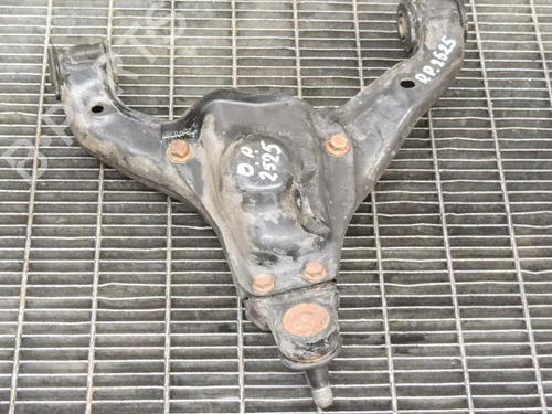 Used Right front suspension arm Right front suspension arm MERCEDES-BENZ SPRINTER 3-t Platform/Chassis (B906) 213 CDI (906.111, 906.113, 906.211, 906.213) (129 hp) 6756628 6756628