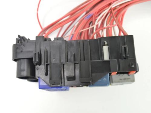 Fuse box RENAULT GRAND SCÉNIC III (JZ0/1_) 1.5 dCi (JZ09, JZ0D, JZ10, JZ14, JZ1G, JZ29, JZ2C) | BP30233232E1