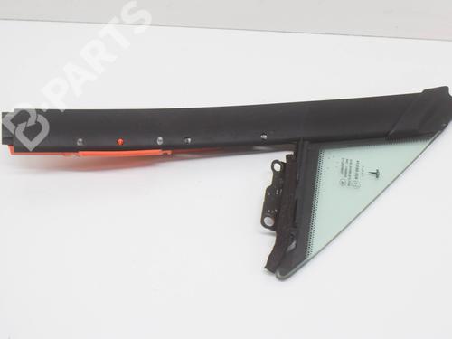 Front left quarter glass TESLA MODEL S (5YJS) 60 | BP10399764C111 