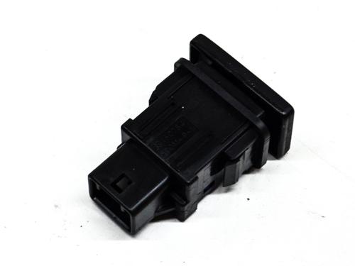 Switch TOYOTA YARIS (_P13_) 1.5 Hybrid (NHP130_) | BP8353658I30 