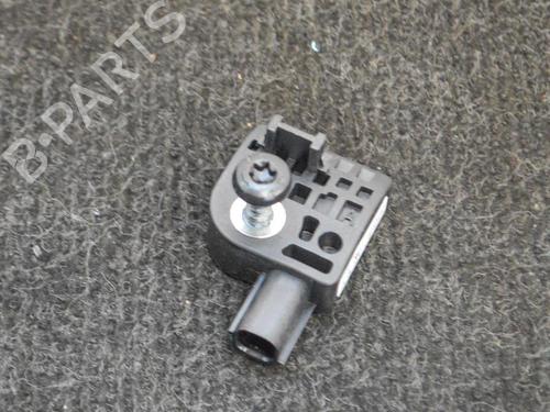 Elektronisk sensor TESLA MODEL S (5YJS) 75D AWD | BP20233406M84 