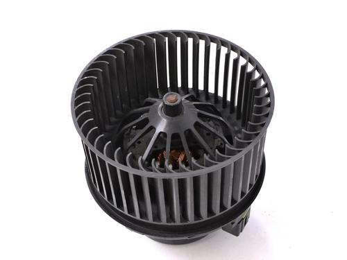 Used Heater blower motor VOLVO V40 Hatchback (525) D2 (114 hp) 30211756