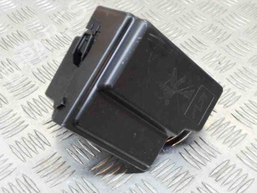 Used Fuse box RENAULT CAPTUR II (HF_) 1.0 TCe 90 ECO-G (HFM6) (91 hp) 27749697