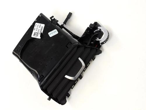 Used Air vent BMW 8 Coupe (G15, F92) M 850 i xDrive (530 hp) 30212891