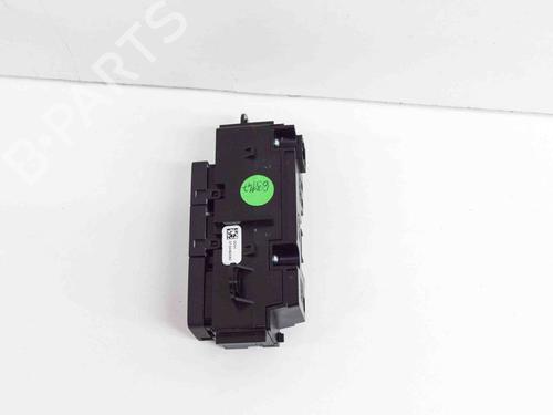 Switch AUDI Q3 (F3B) 35 TFSI | BP27763664I30