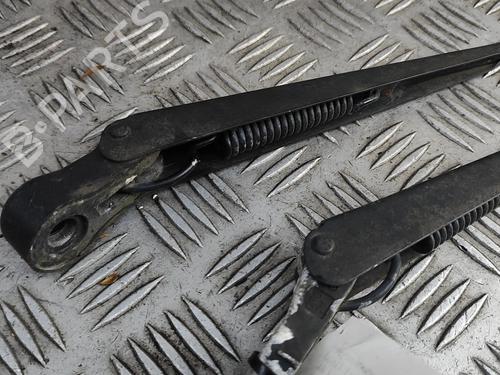 Front windshield wiper arm NISSAN PATROL GR V Wagon (Y61) 3.0 DTi | BP27532115C143