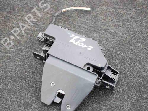 Used Tailgate lock BMW 3 (E90) 318 d (143 hp) 6740579