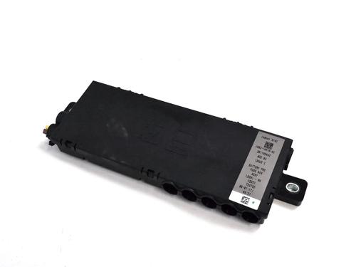 fuse-box-jaguar-f-type-coupe-x152-2013-30619974 main image