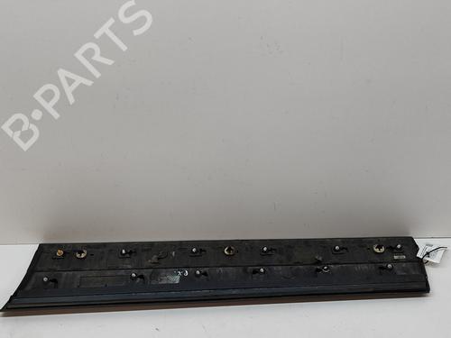 Door moulding trim LAND ROVER RANGE ROVER VELAR (L560) 2.0 D240 SD4 4x4 | BP27767641C150 