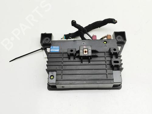 Used Electronic module CADILLAC ESCALADE 6.2 AWD (426 hp) 30394619