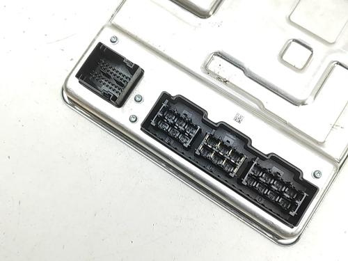 Electronic module SKODA ENYAQ iV SUV (5AZ) 85 | BP33740421M83  - Image 6