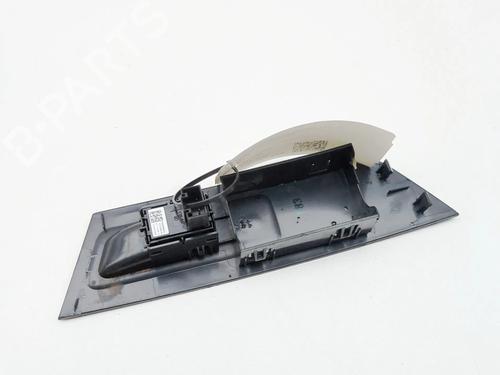 Right rear window switch SKODA KAROQ (NU7, ND7) 1.5 TSI | BP39566343I28 - Image 5