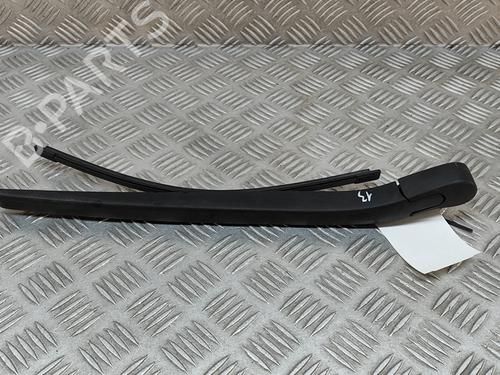 Used Rear windshield wiper arm BMW 5 Touring (F11) M 550 d xDrive (381 hp) 24819356
