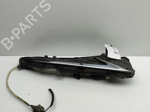 Feu diurne droit LEXUS IS III (_E3_) 300h (AVE30_, AVE30R) (220 hp) 31073103