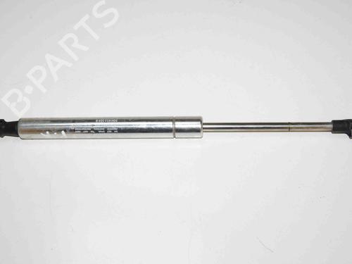 Używane Siłownik maski VW PHAETON (3D1, 3D2, 3D3, 3D4, 3D6, 3D7, 3D8, 3D9) 3.0 V6 TDI 4motion (240 hp) 30242005